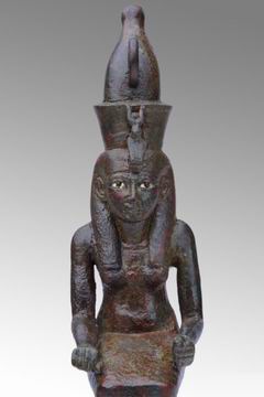 Bronzestatuette von Hatschepsut als Mut - 18. Dyn. 1503-1482 v. Chr. (in neuem Fenster)